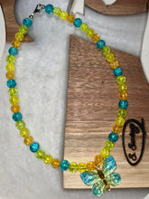 Load image into Gallery viewer, Butterfly crackle necklace