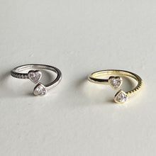 Load image into Gallery viewer, Twin hearts